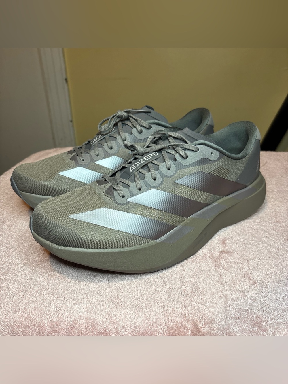 Adidas Adizero Evo SL men’s athletic shoes brown KI6884 size 11.5
